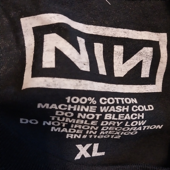 2018 Official NIN COLD AND BLACK AND INFINITE Tour Tees NWOT - L & XL - Picture 5 of 6